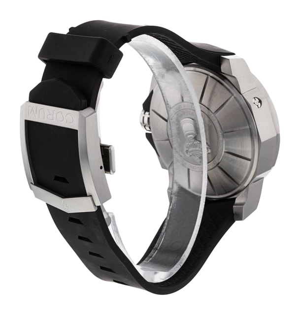 Corum Challenge 44 01.0007 Image 3